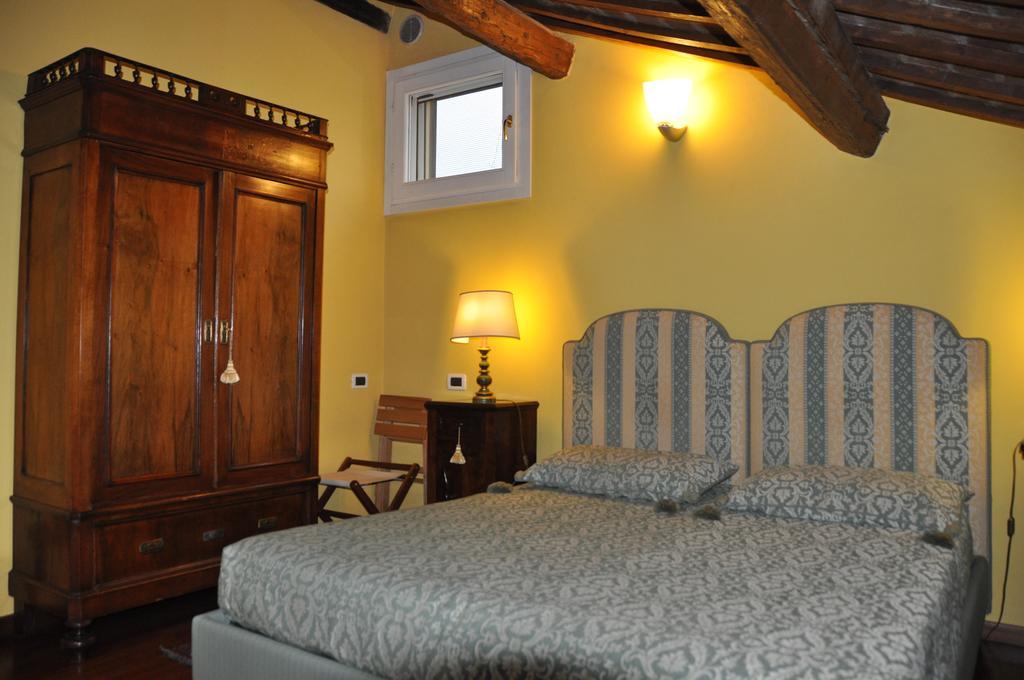Piazza Nova Guest House Ferrara Room photo