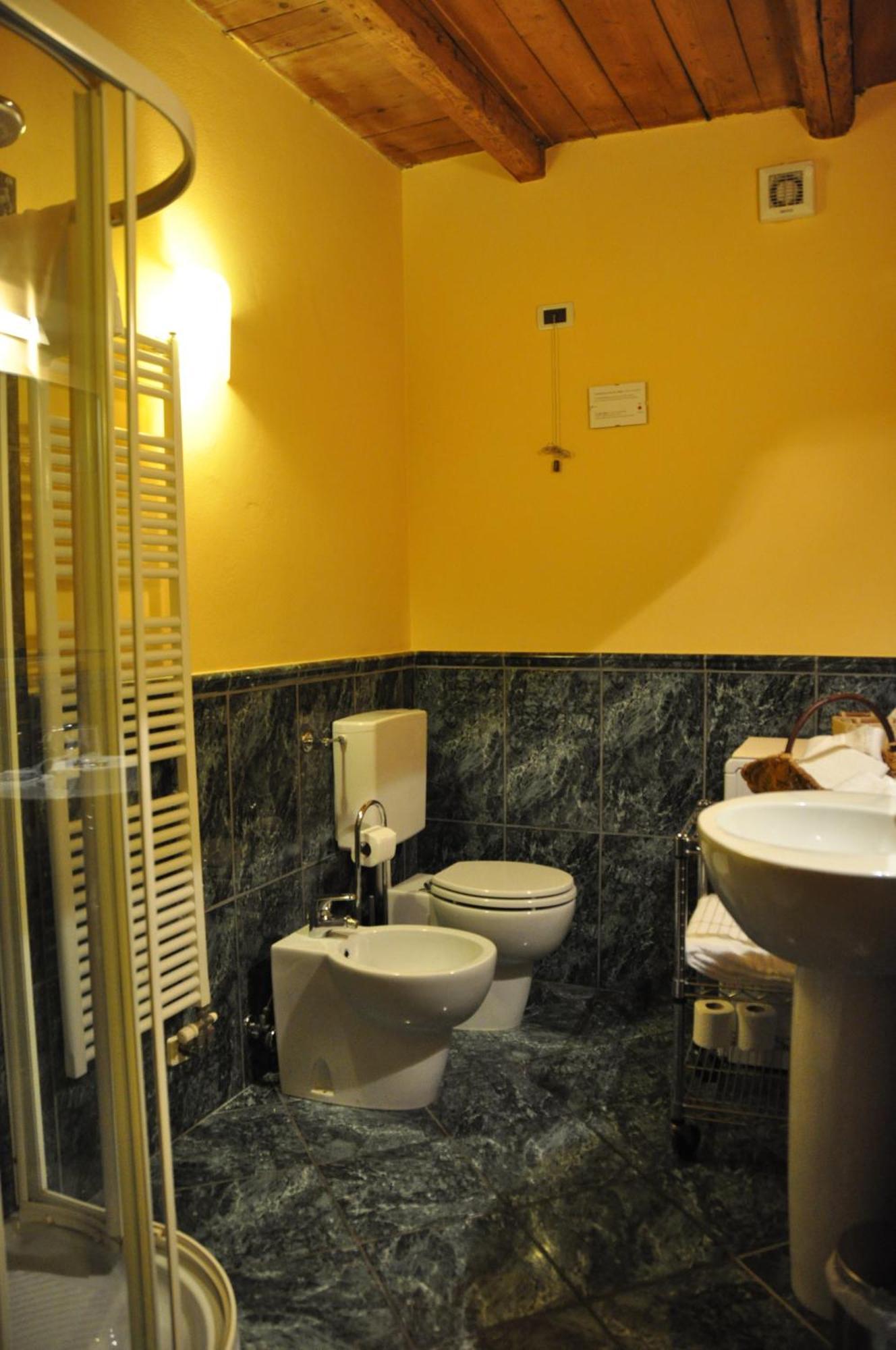 Piazza Nova Guest House Ferrara Room photo