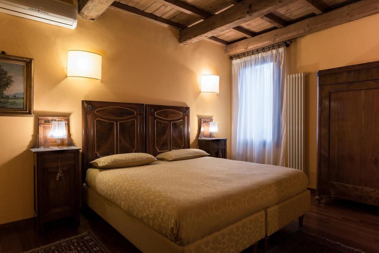 Piazza Nova Guest House Ferrara Exterior photo